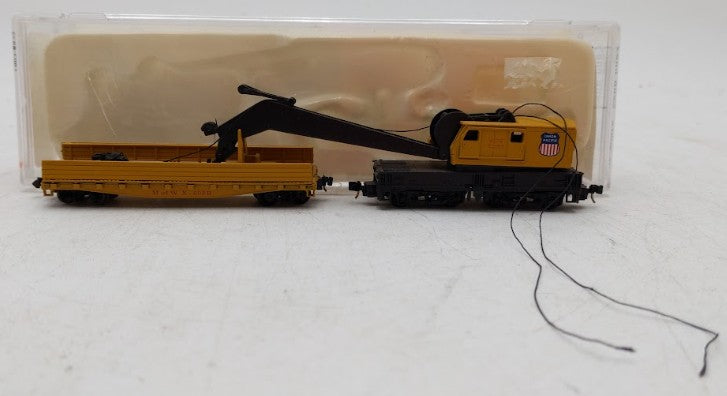 Con-Cor 001-602007 N Scale Union Pacific Crane #X-202A with Flatcar#X-202-B VG/Box