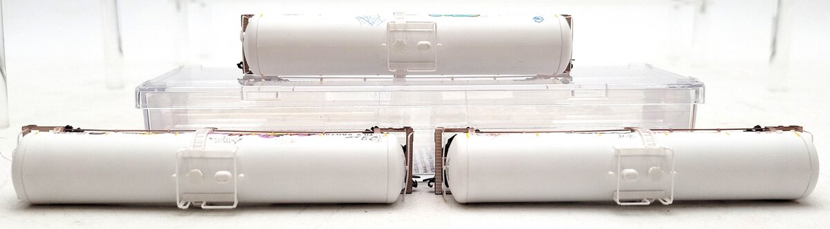 Micro-Trains 98305059 N TILX Weathered 56' Tank Car with Jewel Cases (Set of 3) EX/Box