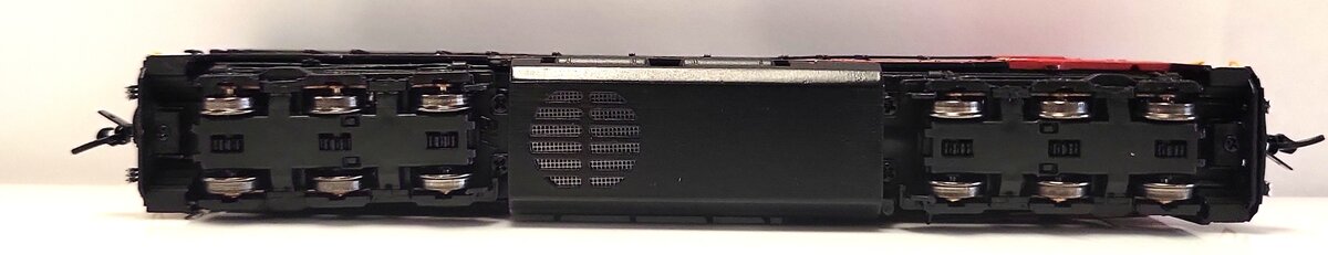 Broadway Limited 7313 N Scale Santa Fe GE ES44AC Diesel Loco w/ DCC & Sound #805 LN/Box
