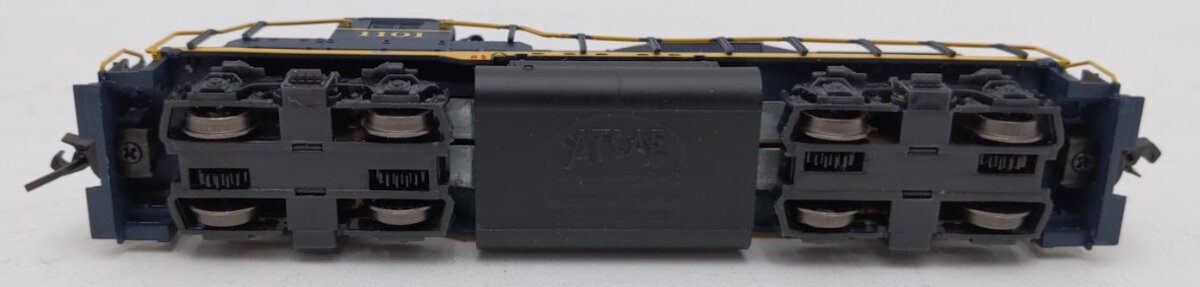 Atlas 40004498 N Scale Santa Fe GP-20 Diesel Engine #1101 with DCC/Sound EX/Box