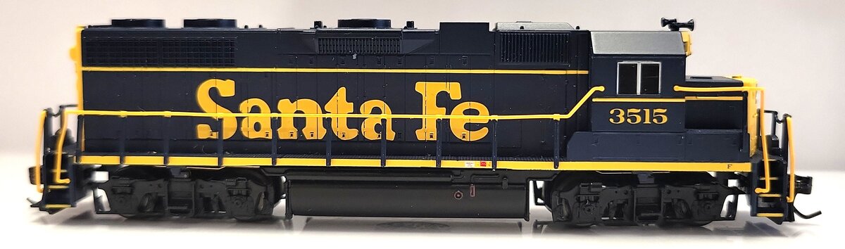 Atlas 49850 N Scale Santa Fe GP38 Diesel Locomotive #3515 LN/Box