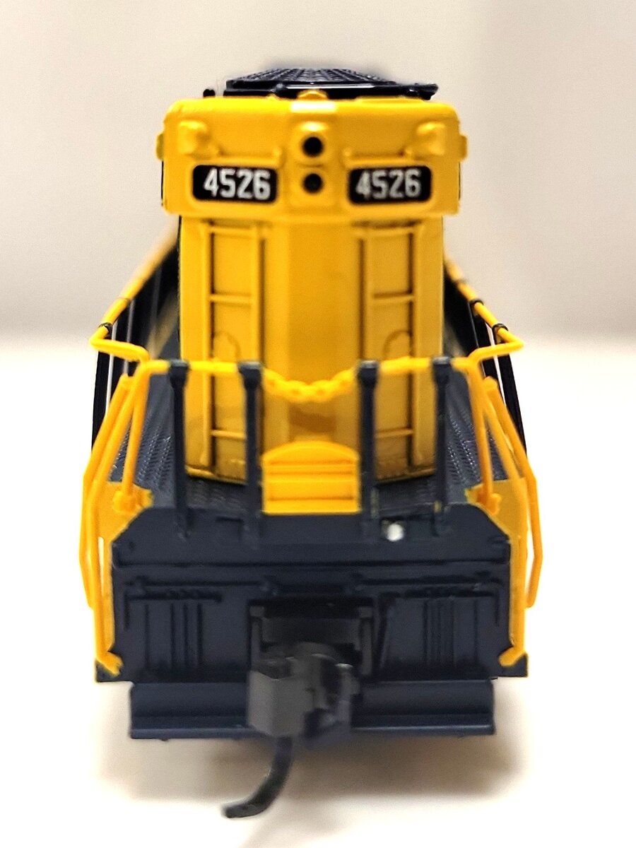 Atlas 54487 N Scale Santa Fe SD-24 Diesel Locomotive #4526 EX/Box