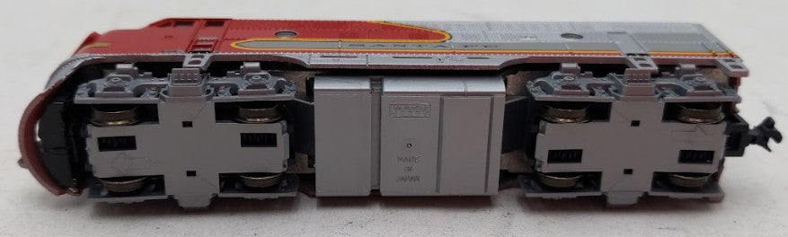 Kato 176-1110 N Scale ATSF Warbonnet F3A Diesel Locomotive #19C with DCC EX/Box