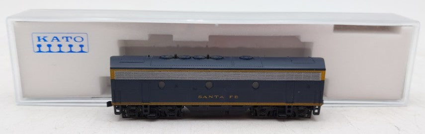 Weathered Kato N Santa Fe Cigar Band EMD F7 Powered B-Unit Diesel Loco w DCC EX