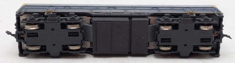 Weathered Kato N Santa Fe Cigar Band EMD F7 Powered B-Unit Diesel Loco w DCC EX