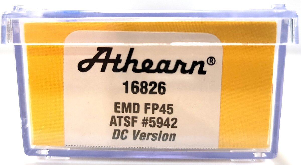 Athearn 16826 N Santa Fe FP45 Freight Warbonnet #5942 EX/Box