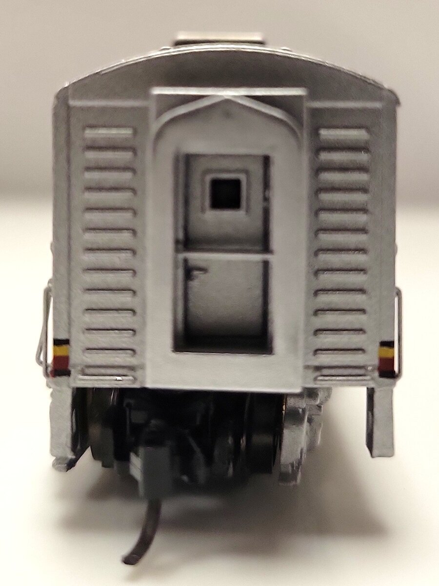 Broadway Limited 519 N Scale Santa Fe EMD E8B Diesel Locomotive w/ Sound #84A LN/Box