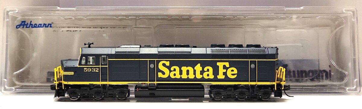 Athearn 22467 N Santa Fe F45 Diesel Locomotive #5932 with DCC & Sound LN/Box