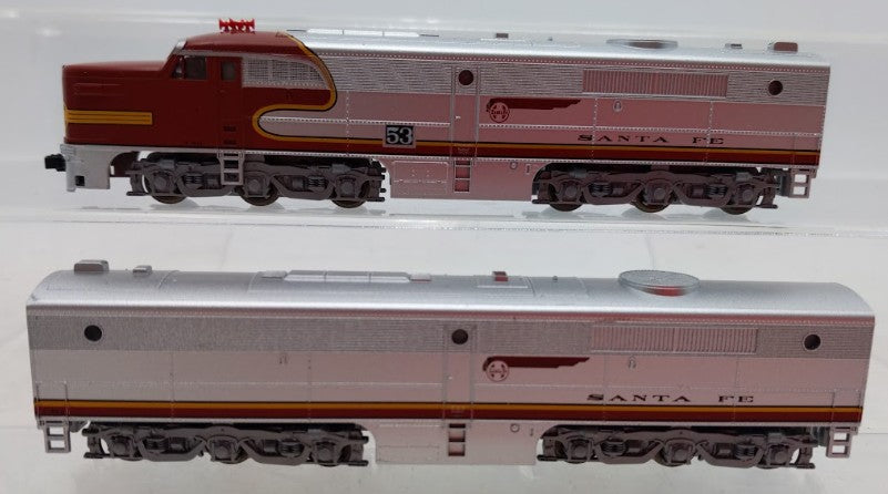 Kato 106-0502 N Scale Santa Fe A-B Diesel Locomotive Set with DCC LN/Box