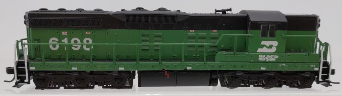 Atlas 40005315 N Scale BN EMD SD9 Diesel Locomotive #6198 with DCC/Sound LN/Box
