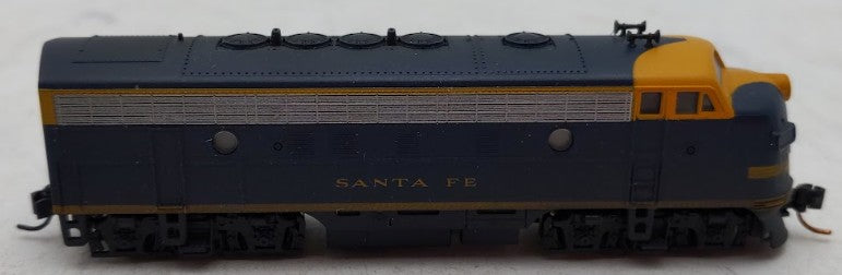 Weathered Kato N Scale Santa Fe EMD F7A Cigar Band Diesel Locomotive #235 EX