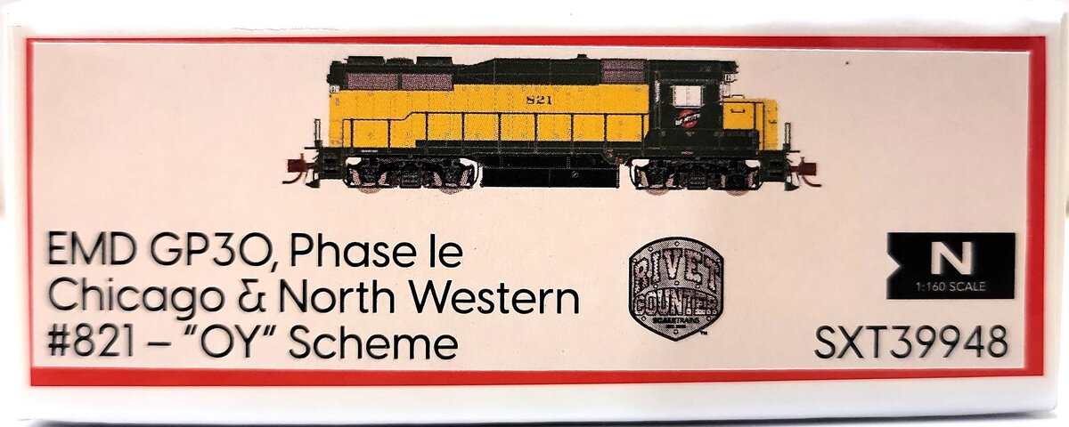 Scale Trains SXT39948 N Chicago & Northwestern EMD GP30 Diesel Locomotive #821 EX/Box