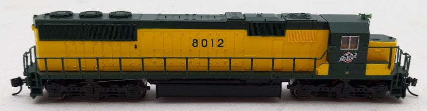 Atlas 49004 N Scale Chicago & North Western SD-60 Diesel Locomotive #8012 w DCC LN/Box