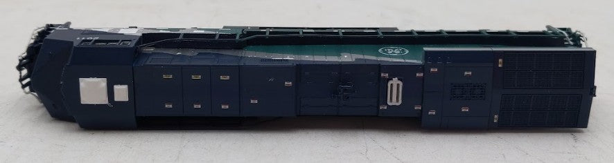 Fox Valley Models 70309 N Scale GE ES44DC Demonstrator Locomotive #2011 w DCC VG/Box