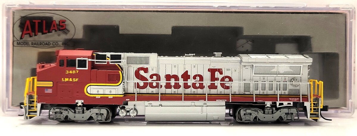 Atlas 48828 N Scale Santa Fe Dash 8-40BW Diesel Locomotive #3487 LN/Box