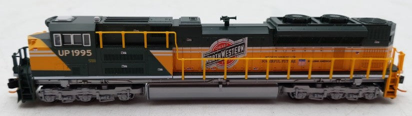 Kato 176-8407 N Scale UP Heritage/C&NW SD70ACe Diesel Loco #1995 w DCC LN/Box