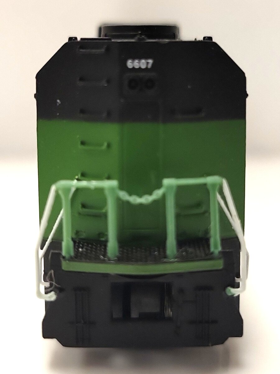 Athearn 22355 N Utah Railway EMD F45 Diesel Locomotive #6607 w/ DCC & Sound LN/Box