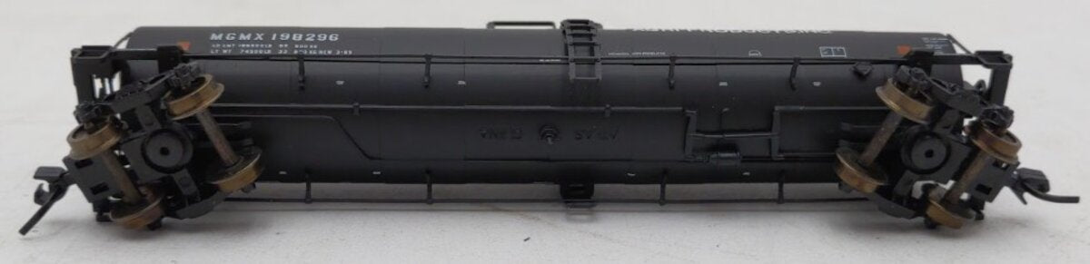 Atlas 30774 N Scale Mendota 23,500 Gallon Tank Car MGMX #198296 LN/Box