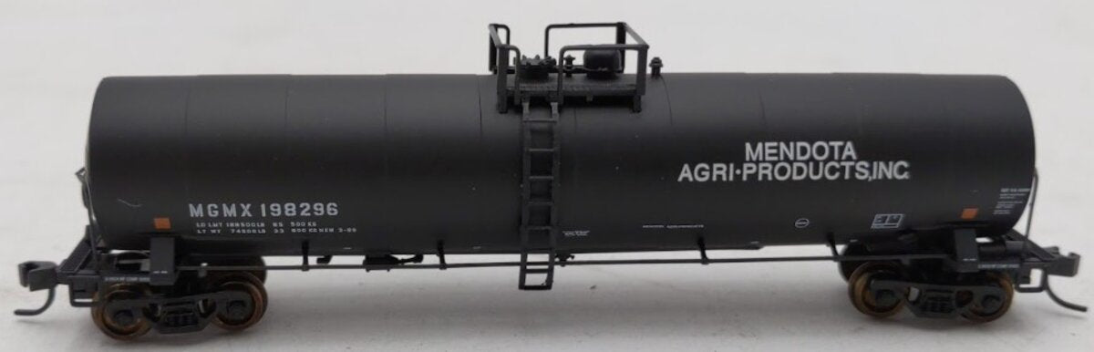 Atlas 30774 N Scale Mendota 23,500 Gallon Tank Car MGMX #198296 LN/Box