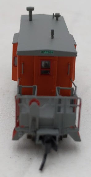 Bluford Shops 21160 N Scale UP/MP MOW Short Body Bay Window Caboose #MP 7504 EX/Box