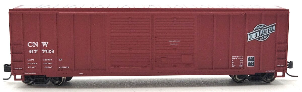 Athearn 17537 N Chicago & North Western 50' FMC Double Door Boxcar #67703 EX/Box