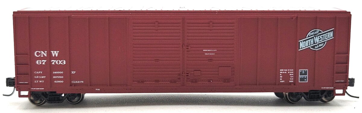 Athearn 17537 N Chicago & North Western 50' FMC Double Door Boxcar #67703 EX/Box