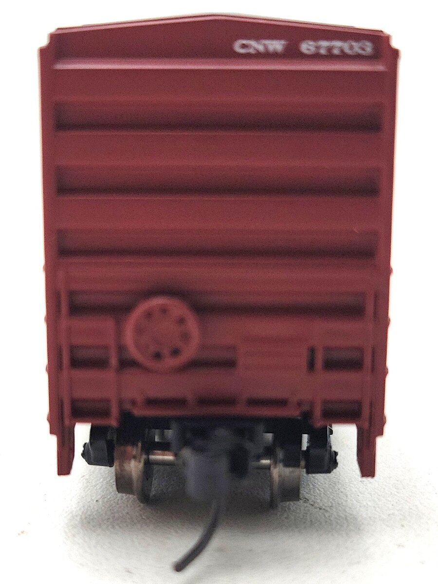 Athearn 17537 N Chicago & North Western 50' FMC Double Door Boxcar #67703 EX/Box