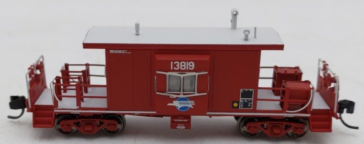 Bluford Shops 21130 N Missouri Pacific Short-Body Bay Window Caboose #13819
