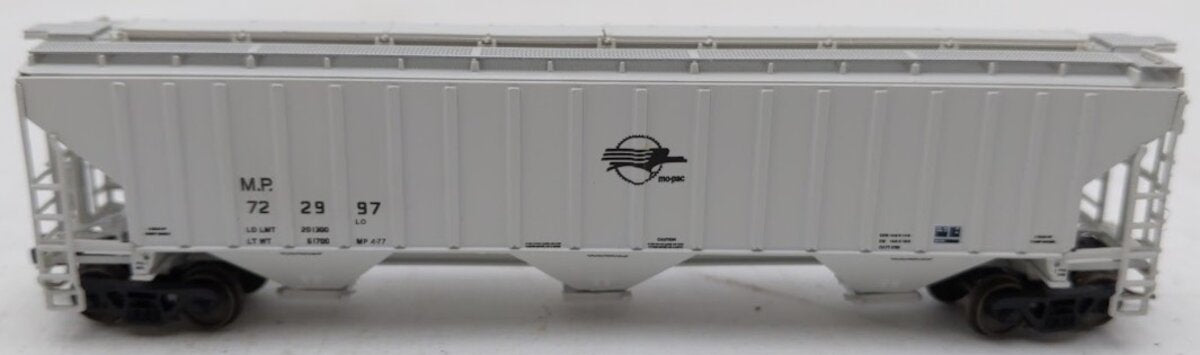 InterMountain 653116-04 N Scale Missouri Pacific 3 Bay Rib-Sided Hopper #722997 EX/Box