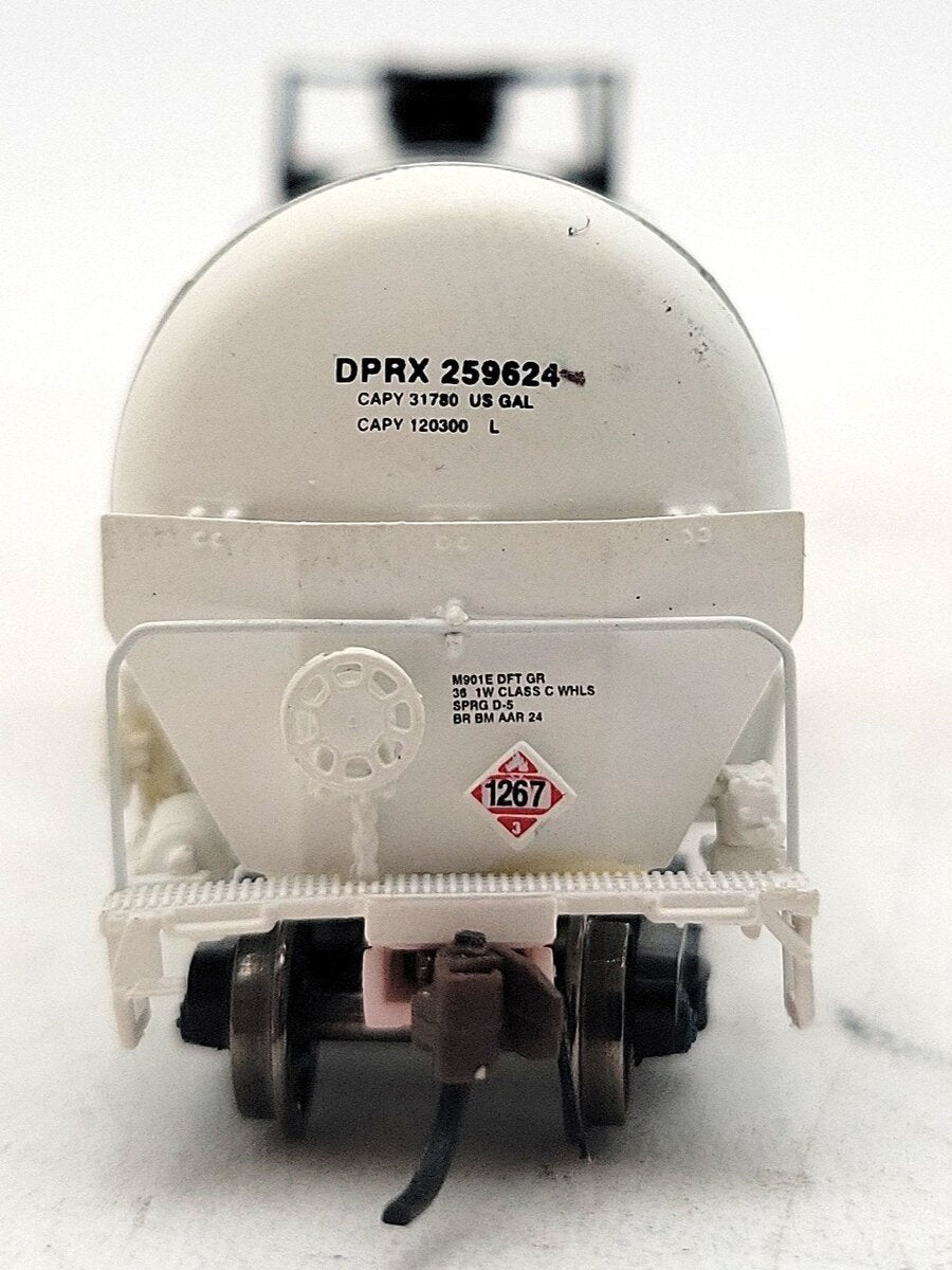 BLMA Models 20038 N DPRX Trinity 31,000-Crude Oil Tank Car #259624 LN/Box