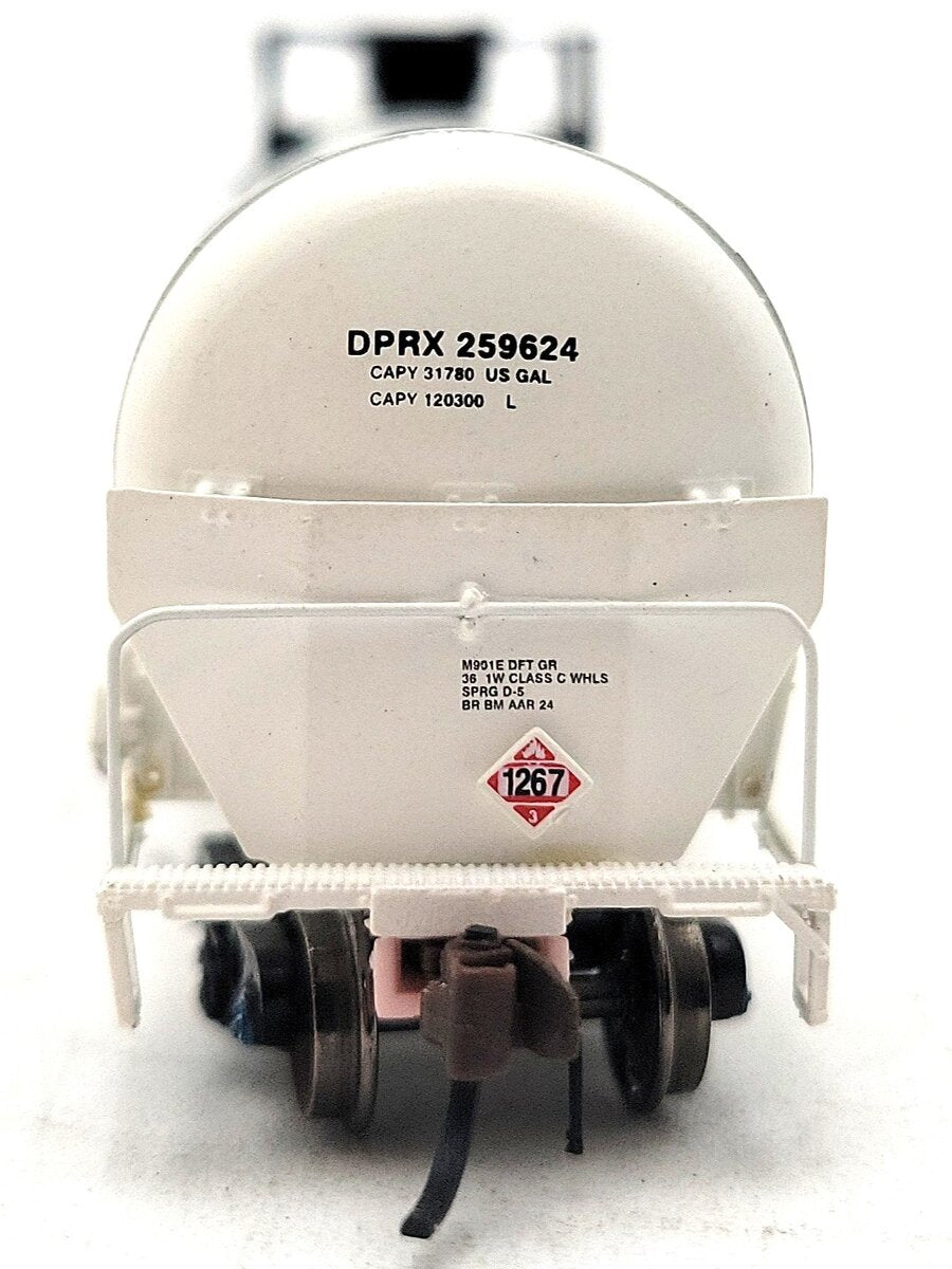 BLMA Models 20038 N DPRX Trinity 31,000-Crude Oil Tank Car #259624 LN/Box