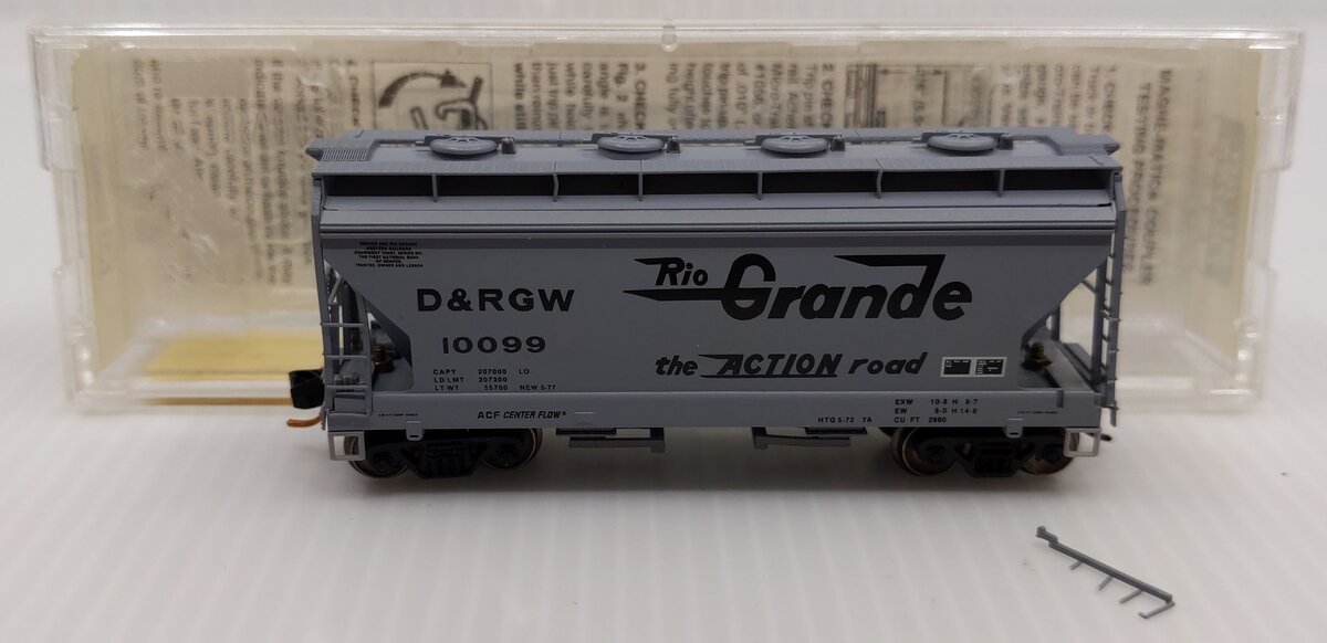 Micro-Trains 09200020 N Rio Grande 2-Bay ACF Centerflow Covered Hopper #10099 VG/Box