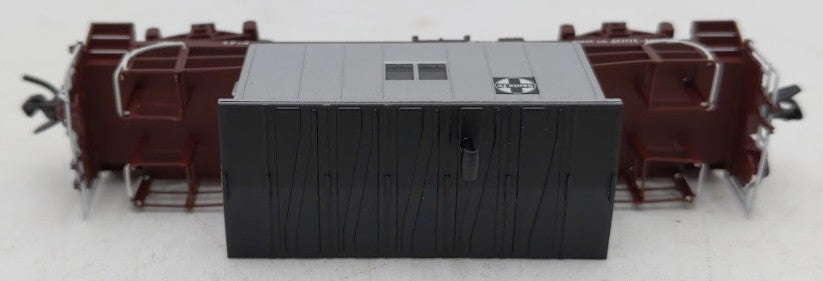 Bluford Shops 24181 N Scale Santa Fe Short Roof Transfer Caboose #1007