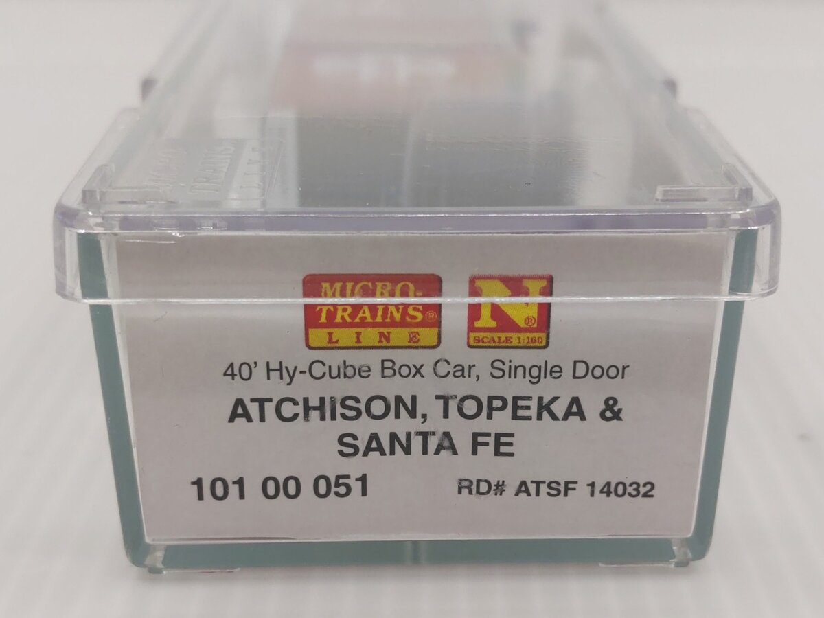 Micro-Trains 10100051 N ATSF 40' High Cube Boxcar #14032