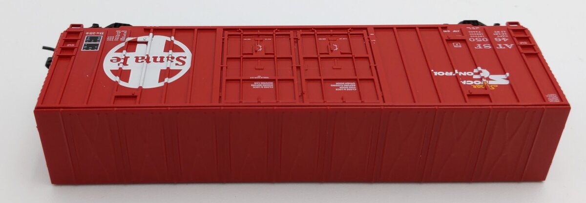 InterMountain 6133006-05 N Scale ATSF 50' Doubel Door Boxcar #46050 LN/Box