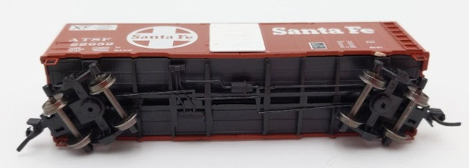 Deluxe Innovations 22652 N Scale Santa Fe XF Series Boxcar #22652 EX/Box