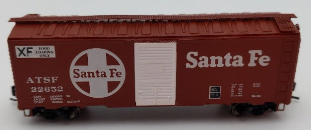 Deluxe Innovations 22652 N Scale Santa Fe XF Series Boxcar #22652 EX/Box