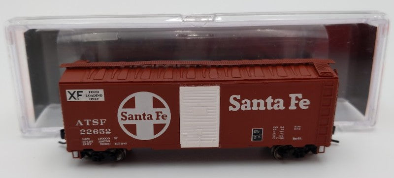 Deluxe Innovations 22652 N Scale Santa Fe XF Series Boxcar #22652 EX/Box