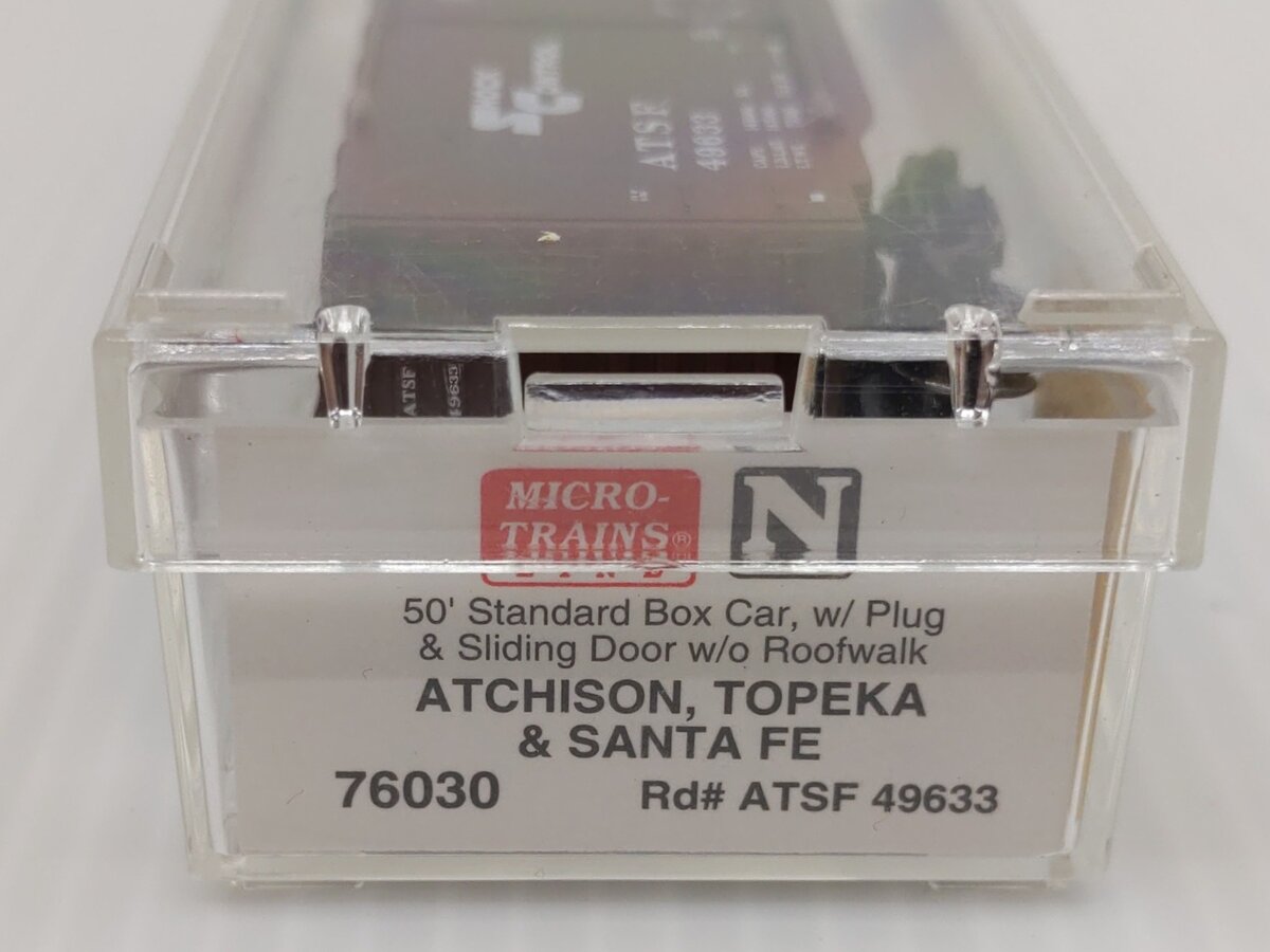 Micro-Trains 07600030 N ATSF 50' Standard Standard Plug & Sliding Boxcar #49633 LN/Box