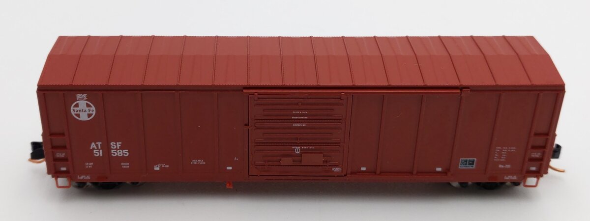 North American Railcar Corp. 11-13003001-01 N Scale ATSF Boxcar  #51585 LN/Box