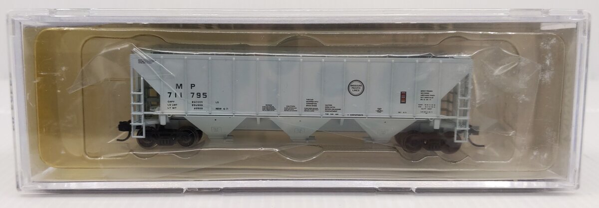 Trainworx Inc 24403-04 N Missouri Pacific PS2CD 4427 Covered Hopper #711795 LN/Box