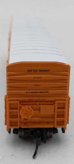 InterMountain 68824-11 N Scale Santa Fe R70-20 Mechanical Reefer Car #55657 EX/Box
