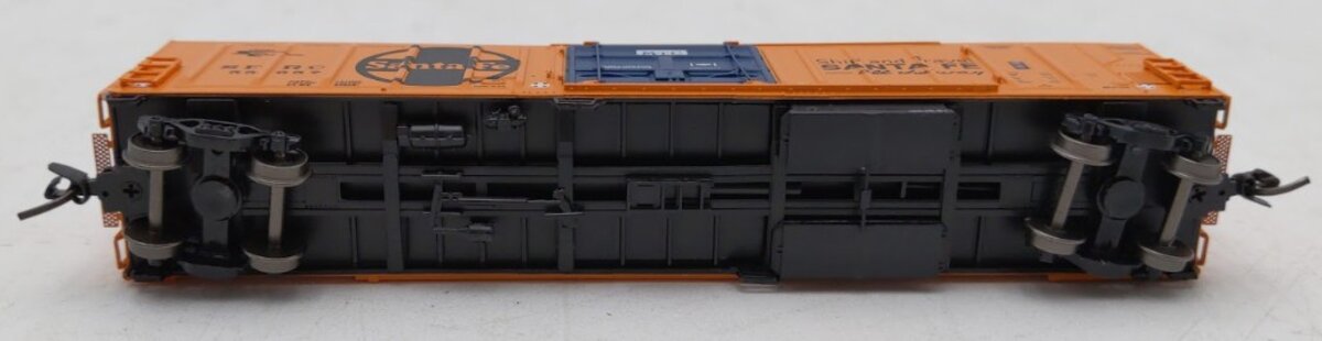 InterMountain 68824-11 N Scale Santa Fe R70-20 Mechanical Reefer Car #55657 EX/Box