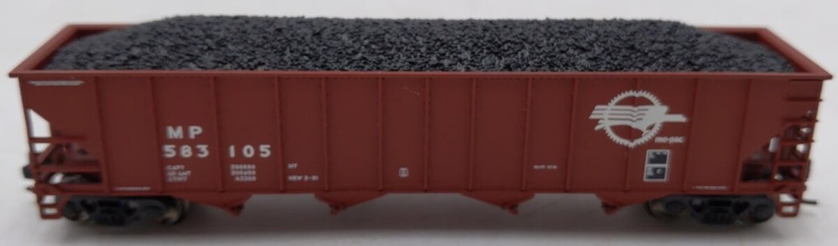Trainworx Inc 2403-31 N Missouri Pacific 100-Ton Quad Hopper #583105 w/ Coal EX/Box