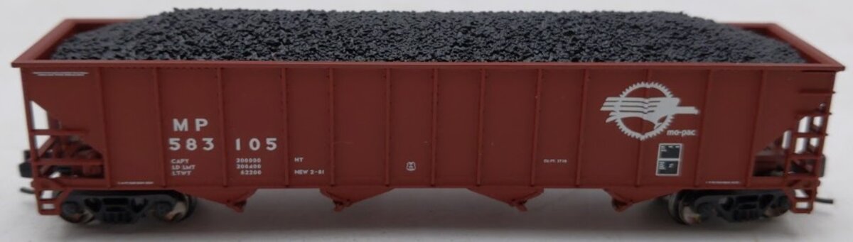 Trainworx Inc 2403-31 N Missouri Pacific 100-Ton Quad Hopper #583105 w/ Coal EX/Box