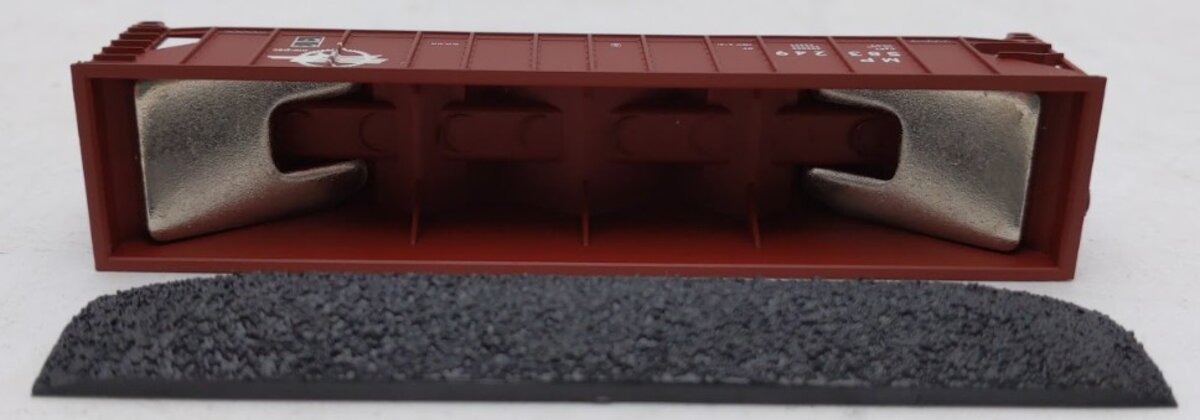 Trainworx Inc. 2403-35 N Scale Missouri Pacific 100T Quad Hopper #583249 w/ Coal