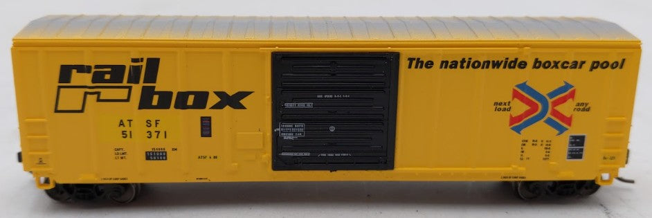 InterMountain 67521-02 N Scale ATSF Ex-Railbox Exterior Post Boxcar #51371 LN/Box