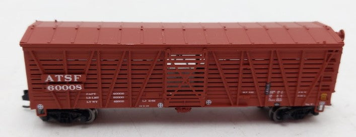 InterMountain 67914-01 N Scale Santa Fe Stock Car #60008 LN/Box