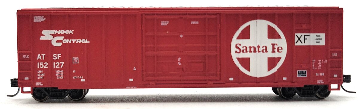 Athearn 3758 N Santa Fe 50' FMC Superior Plug Door Box #152127