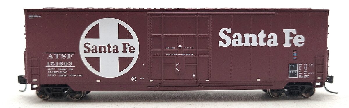 Athearn 1463 N Santa Fe 50' Smooth High Cube Plug Door Boxcar #151603 EX/Box